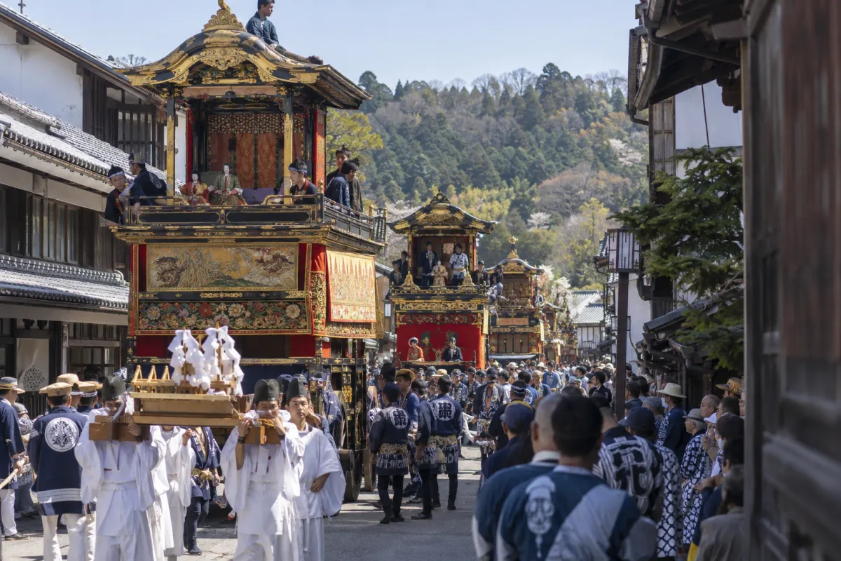 AI生成による日野祭のイメージ画像